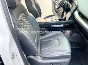 Xe Hyundai Custin Cao Cấp 2.0T 2023