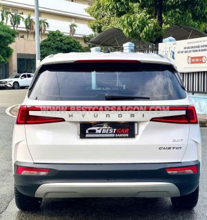 Xe Hyundai Custin Cao Cấp 2.0T 2023