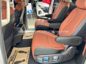 Xe Kia Carnival Signature 2.2D 2026