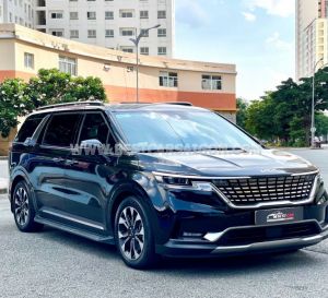 Xe Kia Carnival Signature 2.2D 2024