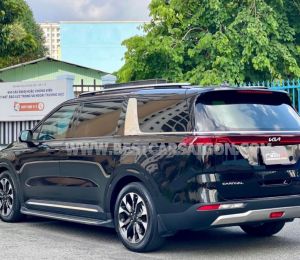 Xe Kia Carnival Signature 2.2D 2024
