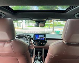 Xe Toyota Corolla Cross 1.8V 2023