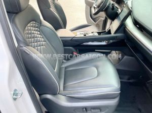 Xe Hyundai Custin Cao Cấp 2.0T 2023