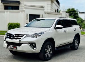 Xe Toyota Fortuner 2.7V 4x2 AT 2020