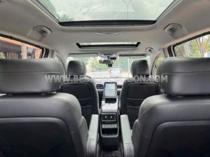 Xe Hyundai Custin Cao Cấp 2.0T 2023