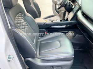 Xe Hyundai Custin Cao Cấp 2.0T 2023