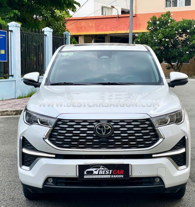 Toyota Innova Cross HEV 2.0 CVT 2025