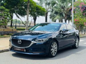 Xe Mazda 6 Premium 2.0 AT 2022