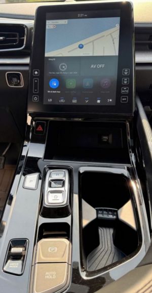 Xe Hyundai Custin Đặc Biệt 1.5T 2024