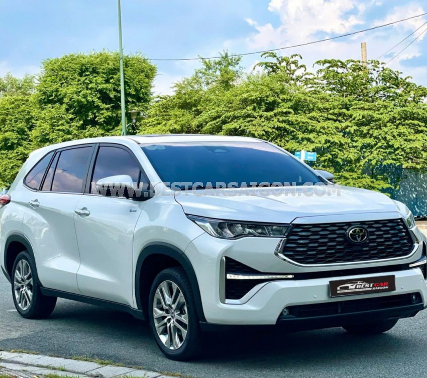 Toyota Innova Cross HEV 2.0 CVT